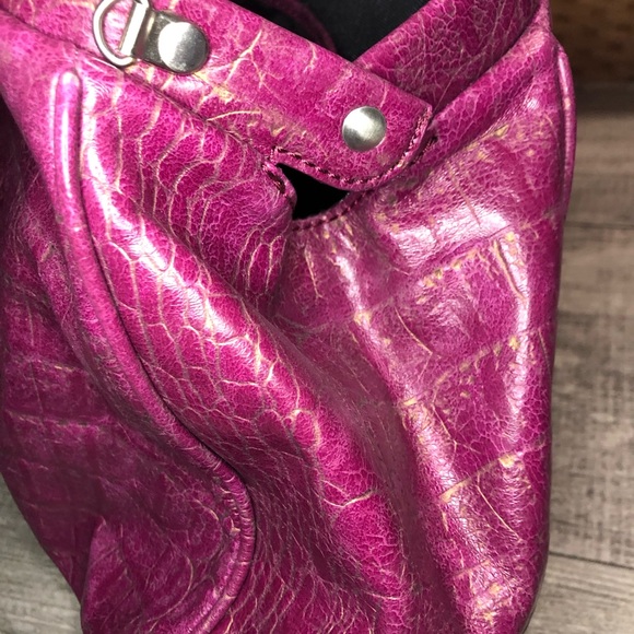 Jessica Simpson Retro Structured Textured Clasp Purse Dark Pink FLAWS Y2K - Picture 14 of 16